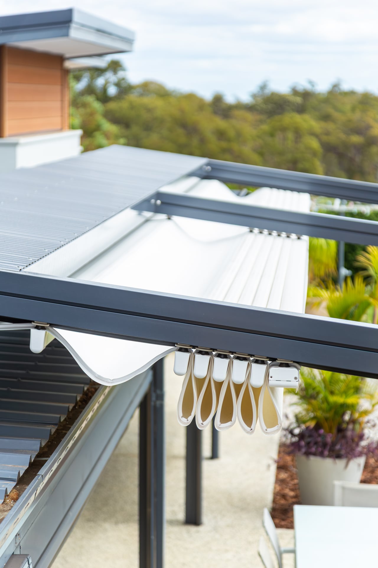Retractable Roof System install